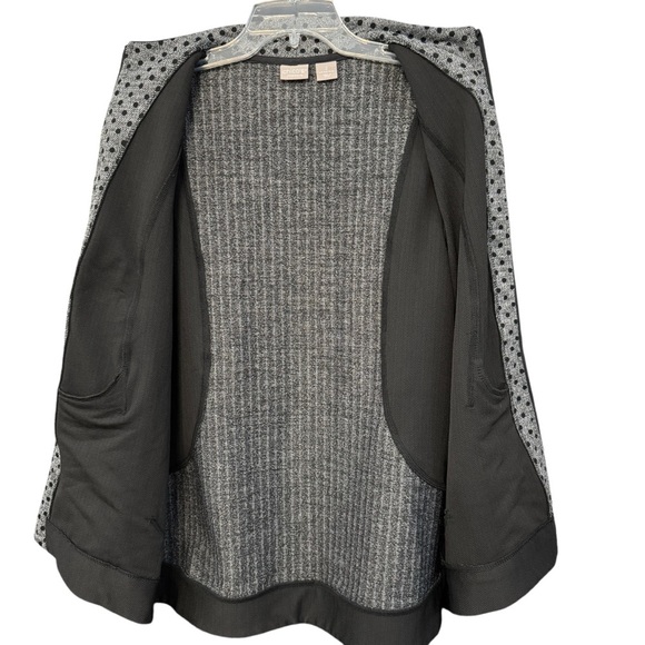 Chico’s Zenergy Black Gray Zip Front Activewear Jacket Women’s Size 2 L 12/14 - Picture 4 of 7